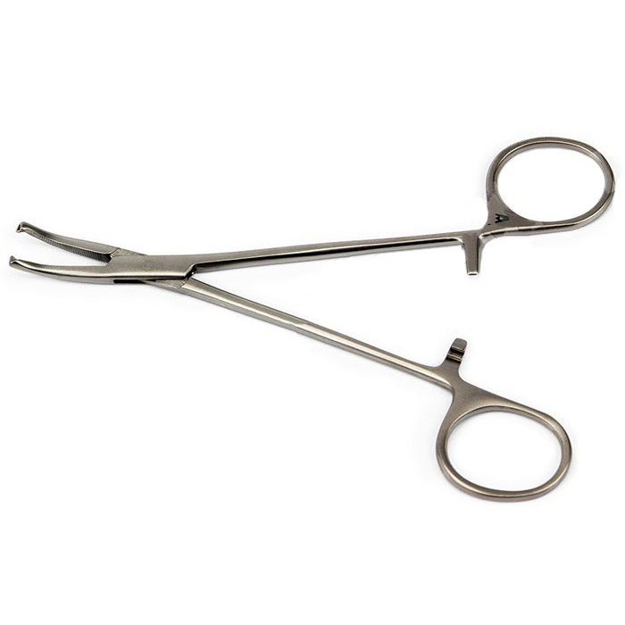 Зажим к/о 1х2 зубый, зубчатый, изогнутый, №1, 150 мм