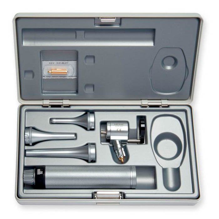 Отоскоп ветеринарный G100 с рукояткой батареечной BETA, c принадлежностями Heine