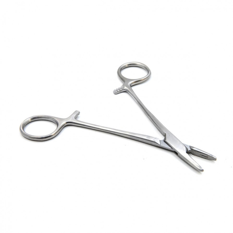 Иглодержатель общехирургический, 140 мм. Surgiwell