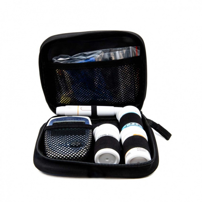 Прибор для измерения холестерина, глюкозы и мочевой кислоты ИзиТач (Easy Touch GCU)