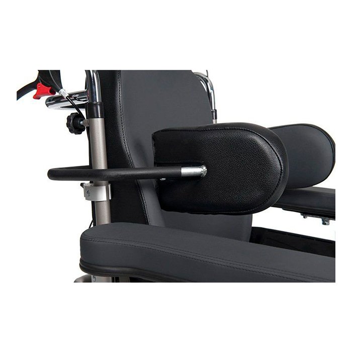 Инвалидная кресло-коляска механическая Vermeiren Inovys II