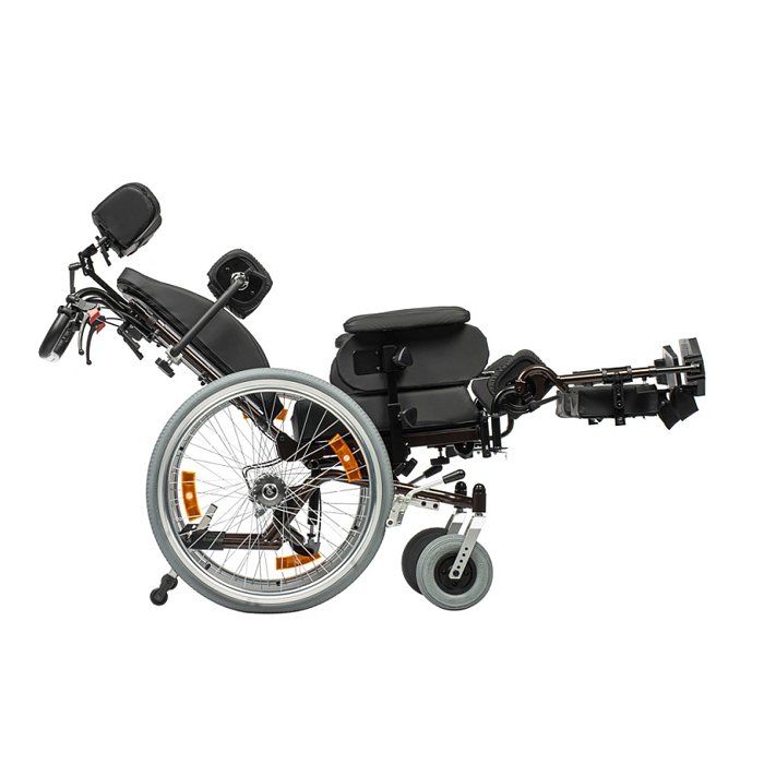 Инвалидная кресло-коляска механическая Ortonica Comfort 600