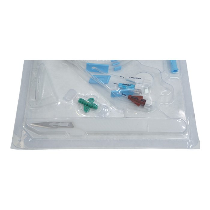 Набор для катетеризации центральных вен (по Сельдингеру) трехканальный, 6F, Balton