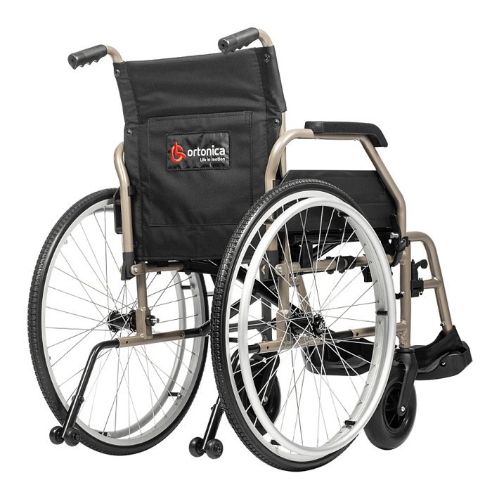 Инвалидная кресло-коляска механическая Ortonica Base Lite 200