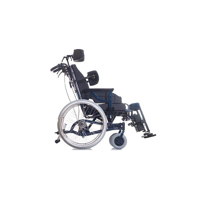 Инвалидная кресло-коляска механическая Ortonica DELUX 580