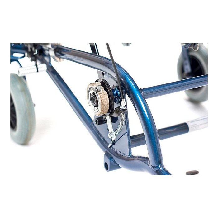 Инвалидная кресло-коляска механическая Ortonica DELUX 580