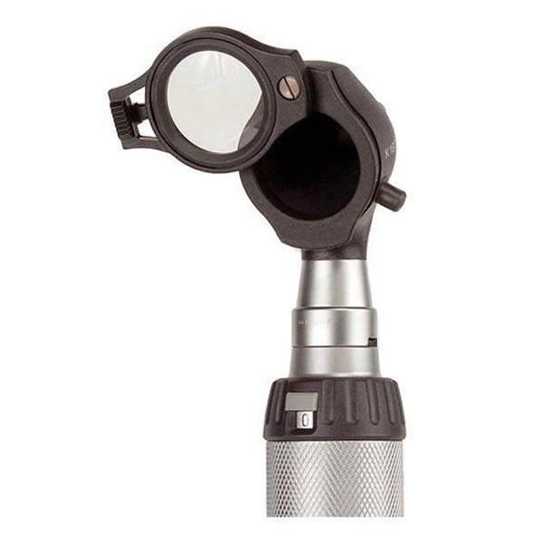 Отоскоп F.O. K 180 с рукояткой перезаряжаемой BETA 4 NT  Heine