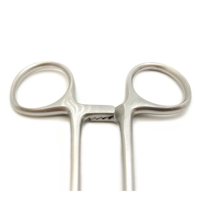 Зажим кровоостанавливающий зубчатый изогнутый N 3 270мм