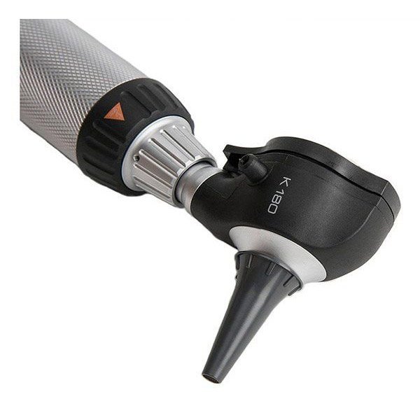 Отоскоп F.O. K 180 с рукояткой перезаряжаемой BETA 4 NT  Heine