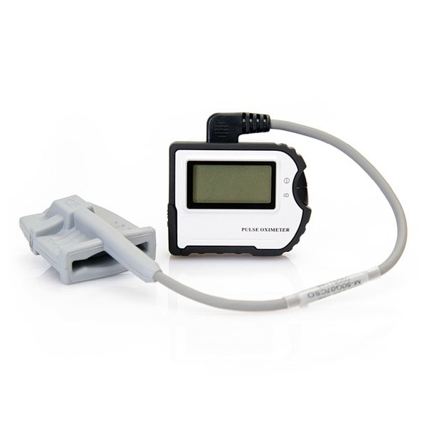 Пульсоксиметр MD300W CHOICEMMED на запястье