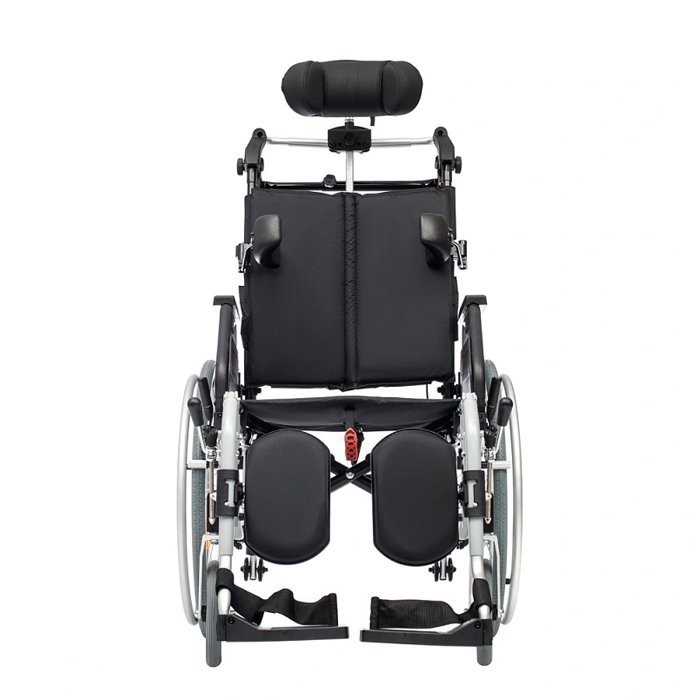 Инвалидная кресло-коляска механическая Ortonica Comfort 400