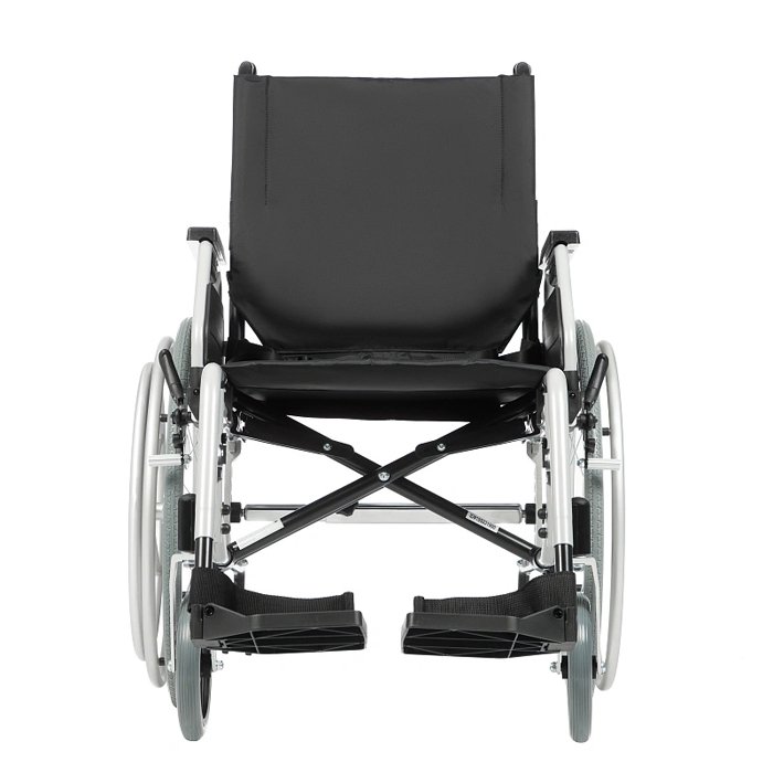 Инвалидная кресло-коляска механическая Ortonica Control One 300