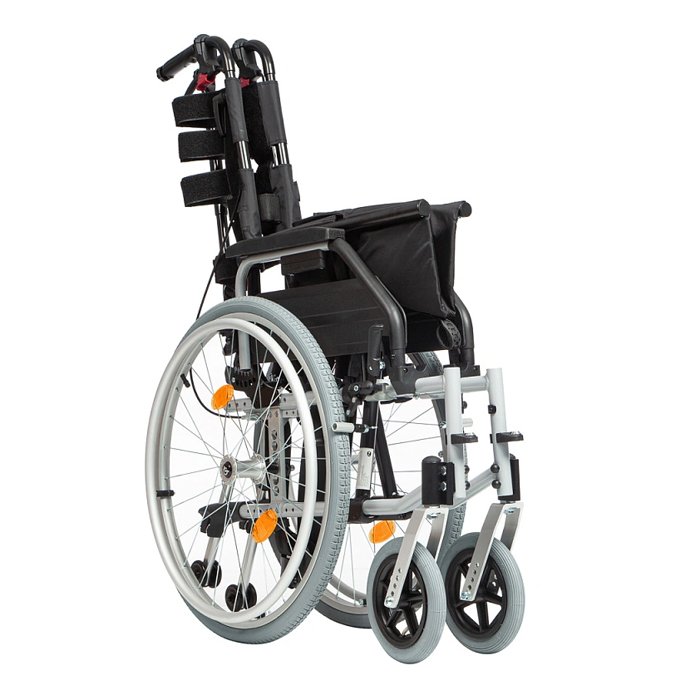 Инвалидная кресло-коляска механическая Ortonica Comfort 200