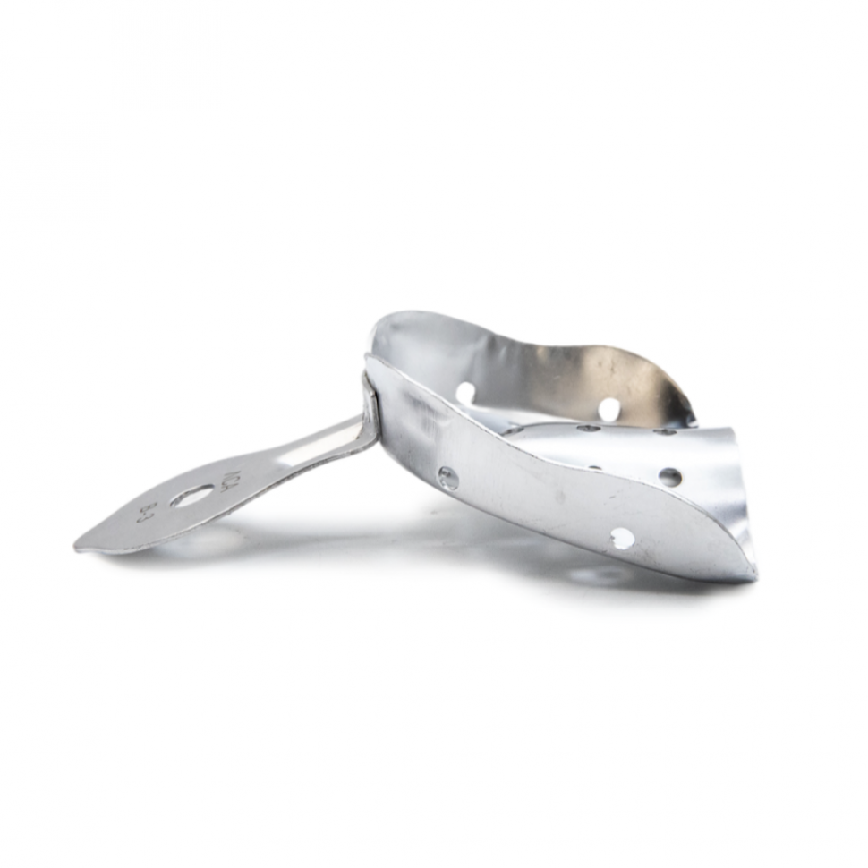 Ложка оттискная стоматологическая для верхней челюсти № 3. Surgiwell