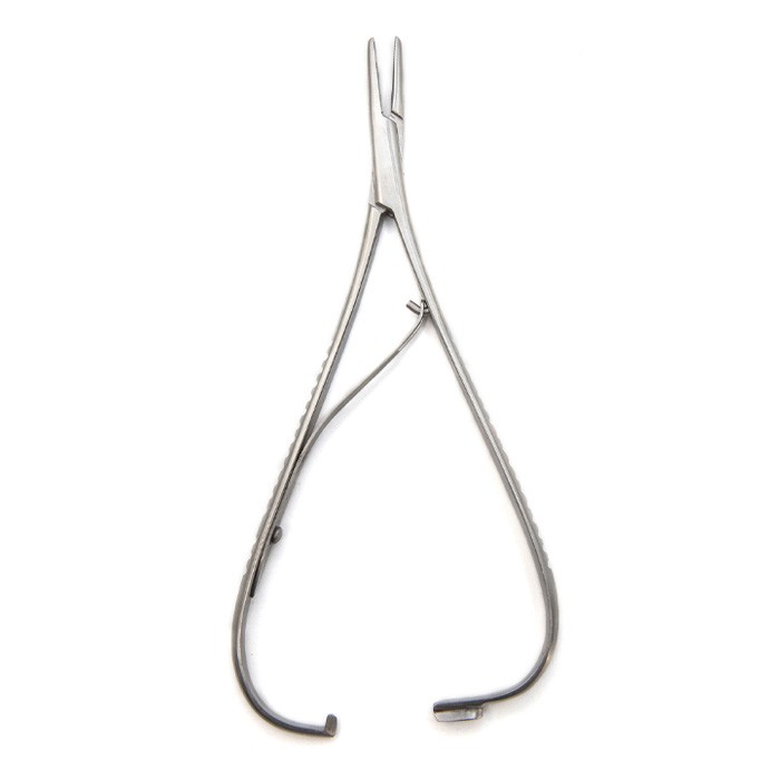 Иглодержатель по Матеу 17см