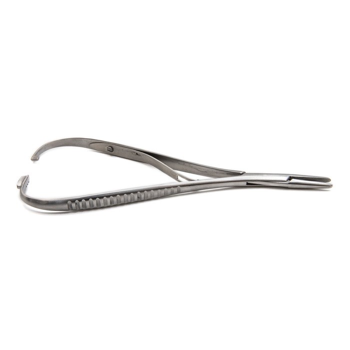 Иглодержатель по Матеу 17см