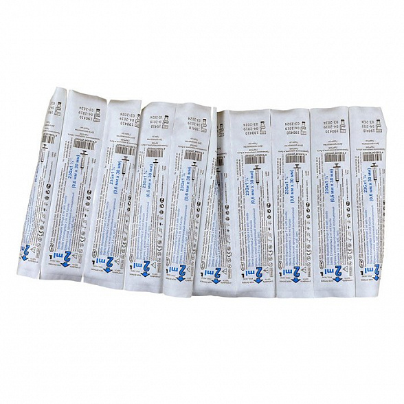 Шприц 2 мл. (3-х) SFM, одноразовый стерилизованный с надетой иглой 0,6 x 30 - 23G, 10 шт