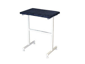 Столик для забора крови МСК - 517