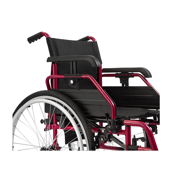 Инвалидная кресло-коляска механическая Ortonica Base Lite 250