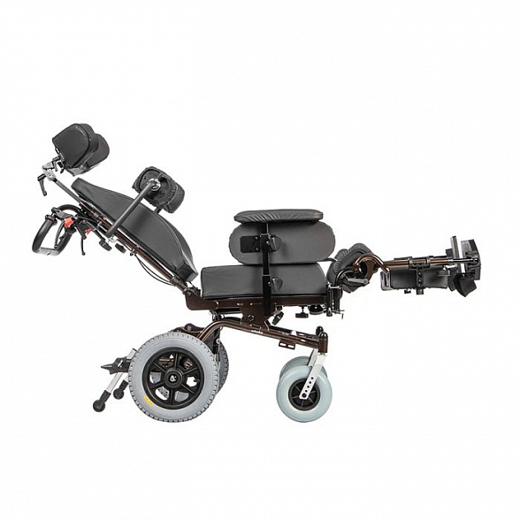 Кресло-коляска инвалидная механическая Ortonica Luxe 200