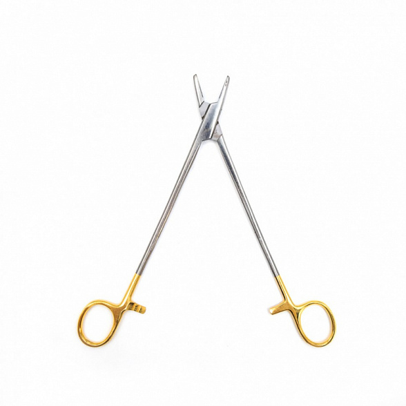 Иглодержатель общехирургический, армированный твердым сплавом 200 мм Тумботино