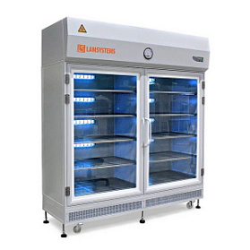 Шкаф стерильного хранения с распашными дверями и лампами УФО (КД 442.180.02)