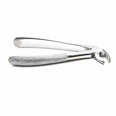 Щипцы для удаления молочных резцов нижней челюсти №38. Surgiwell