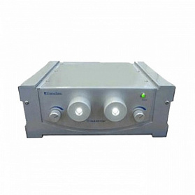 CLS ED1102 EuroClinic Светодиодный источник нейтрального света с двумя разъемами (номер по каталогу: 25502018) CLS ED1102 EuroClinic Светодиодный источник нейтрального света с двумя разъемами (номер по каталогу: 25502018)