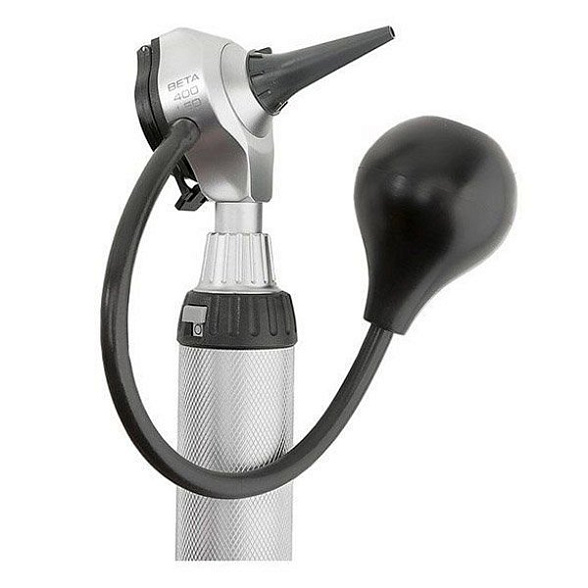 Отоскоп F.O. BETA 400 LED с рукояткой перезаряжаемой BETA 4 NT Heine