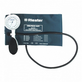 Механический тонометр e-mega Riester в наборе (e-mega белая, 1 шланговая, 3 дезин манжеты без подставки)