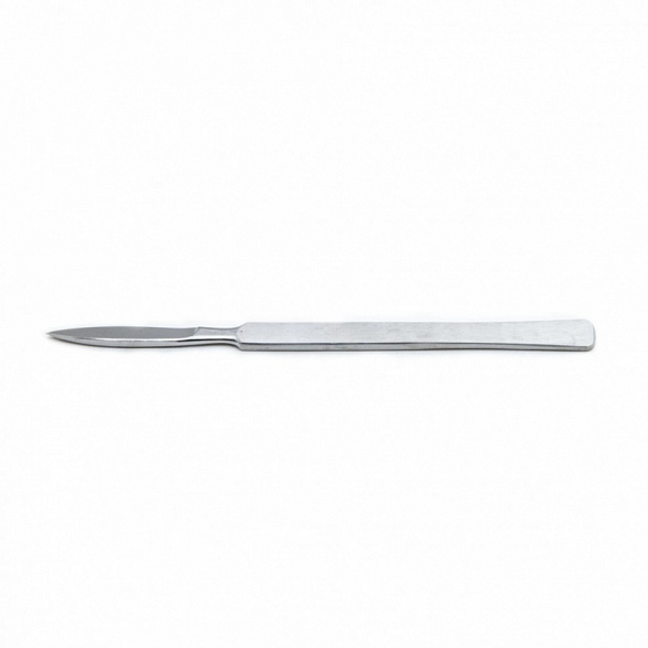 Скальпель остроконечный радиусный средний 153х47 Surgiwell