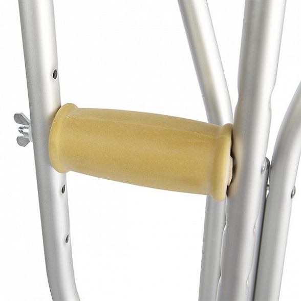 10023 Костыли подмышечные, большие (рост 180-200 см)