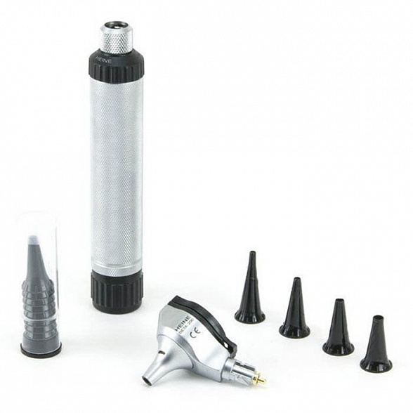 Фиброоптический отоскоп BETA 200 в наборе с рукояткой BETA L 3,5 В Li- ion c настольным зарядным блоком NT300 Heine