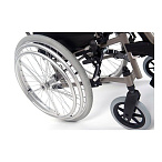 Инвалидная кресло-коляска механическая Vermeiren V100