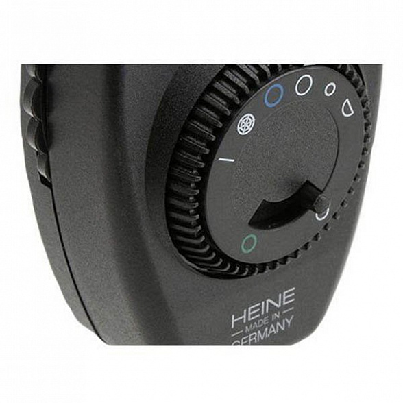 Отоскоп медицинский BETA 400 с рукояткой перезаряжаемой BETA 4 NT, и Офтальмоскоп прямой медицинский BETA 200 с в наборе Heine