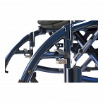 Инвалидная кресло-коляска механическая Ortonica DELUX 520