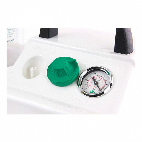 Медицинский портативный отсасыватель FAZZINI F–40