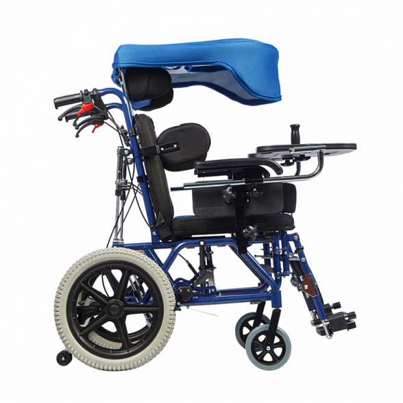 Детская инвалидная кресло-коляска механическая Ortonica Olvia 400 столик и папюшон