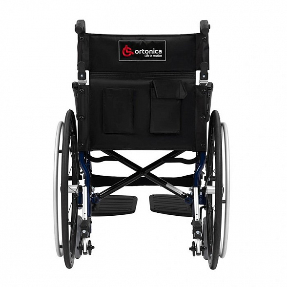 Инвалидная кресло-коляска механическая Ortonica Desk 4000