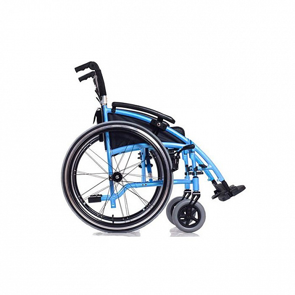 Инвалидная кресло-коляска механическая Ortonica BASE 185