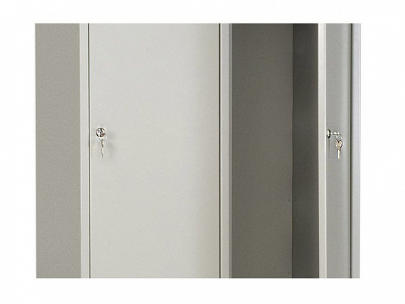 Шкаф для раздевалок ПРАКТИК МД LS(LE)-21-80