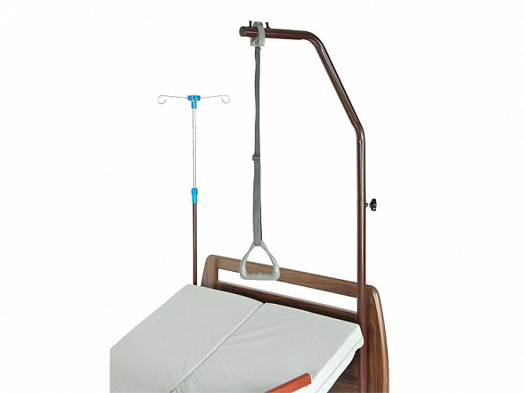 Механическая медицинская кровать с санитарным оснащением DHC FF-2 с функциями "кардио-кресло" и переворачивания пациента