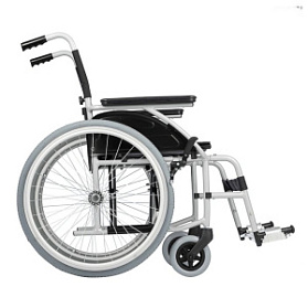 Инвалидная кресло-коляска механическая Ortonica Base Lite 150