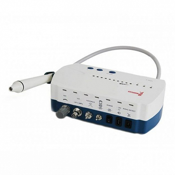 Ультразвуковой автономный скалер UDS , в комплекте поставляются 5 насадок (G1- 2 шт., G2,G4, P1), эндочак Е1. Woodpecker