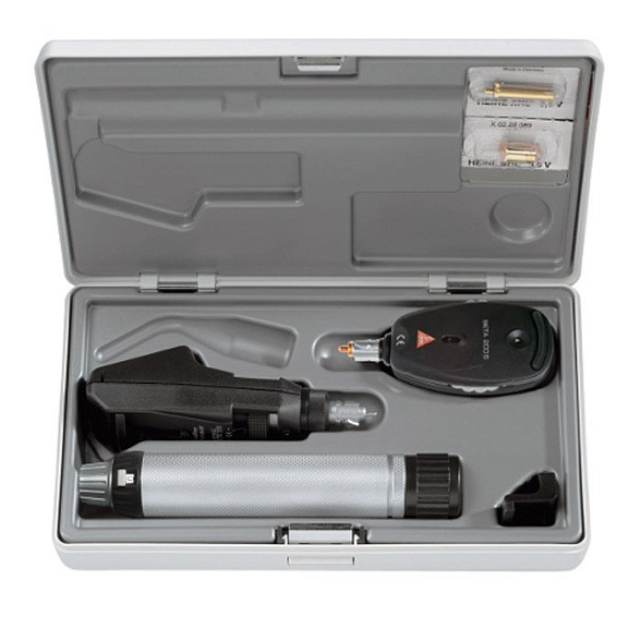 Офтальмоскоп прямой BETA 200S с рукояткой перезаряжаемой BETA ТR (4USB) и ретиноскопом ВЕТА 200 Heine