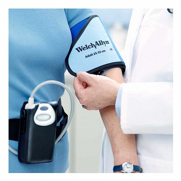 Суточный монитор АД ABPM-6100S