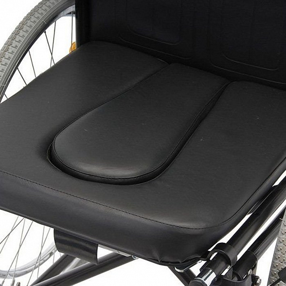 Кресло-коляска для инвалидов Н 011A