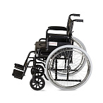 Кресло-коляска для инвалидов FS609GC