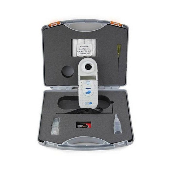 Прибор для определения уровня углекислого газа в выдыхаемом воздухе Micro CO Micro Medical