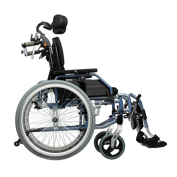 Инвалидная кресло-коляска механическая Ortonica Comfort 500